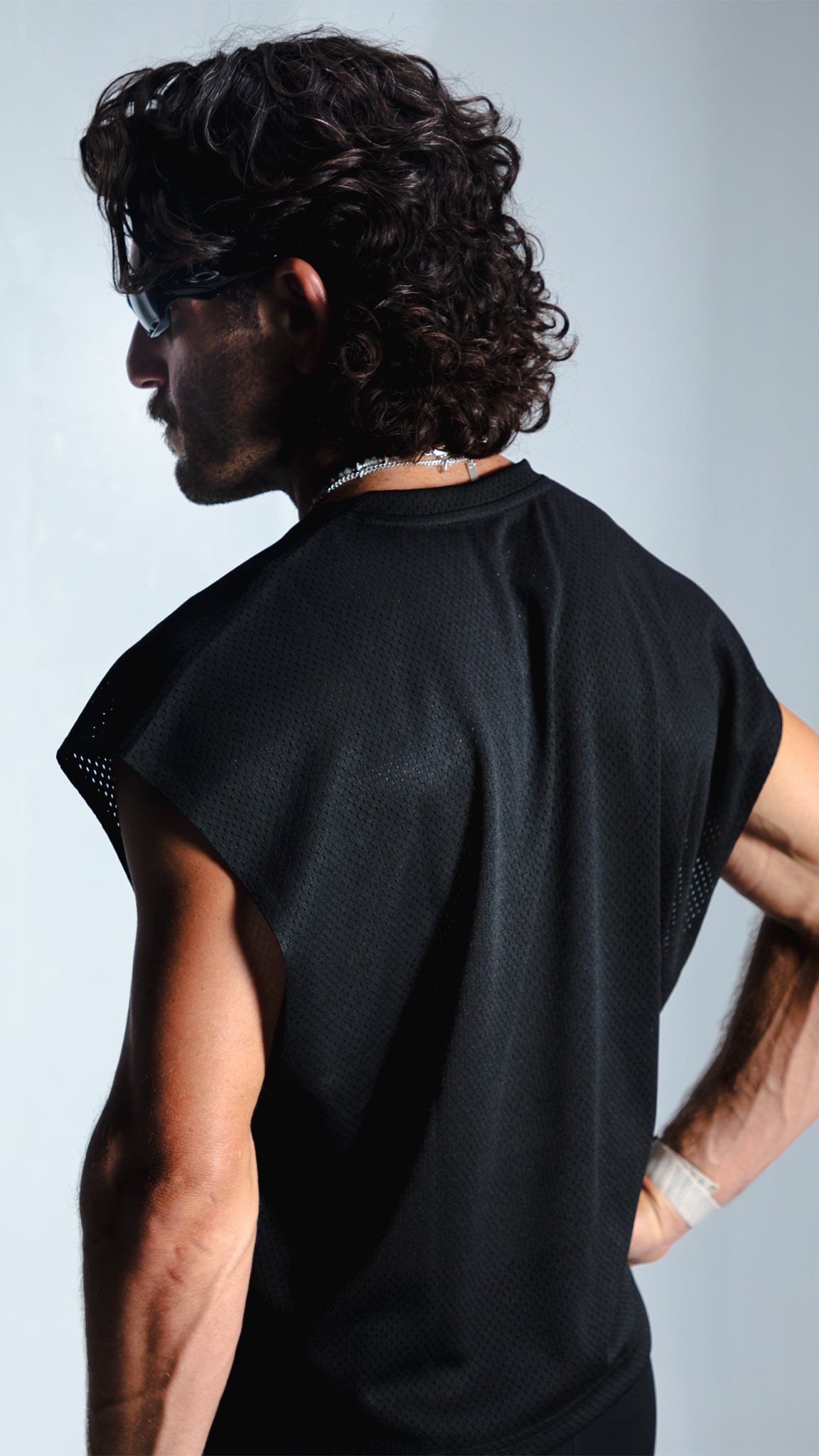 Cropped Mesh Cut-Off